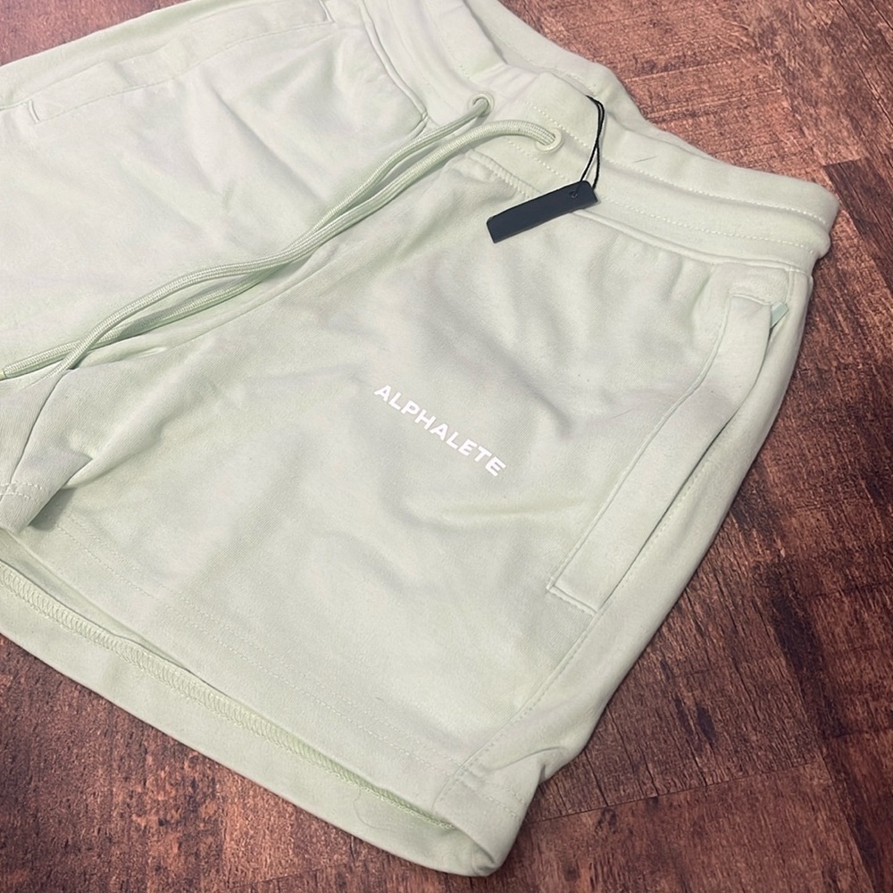 Alphalete Women's Essential Core Athletic Shorts GREEN - Picture 2 of 9